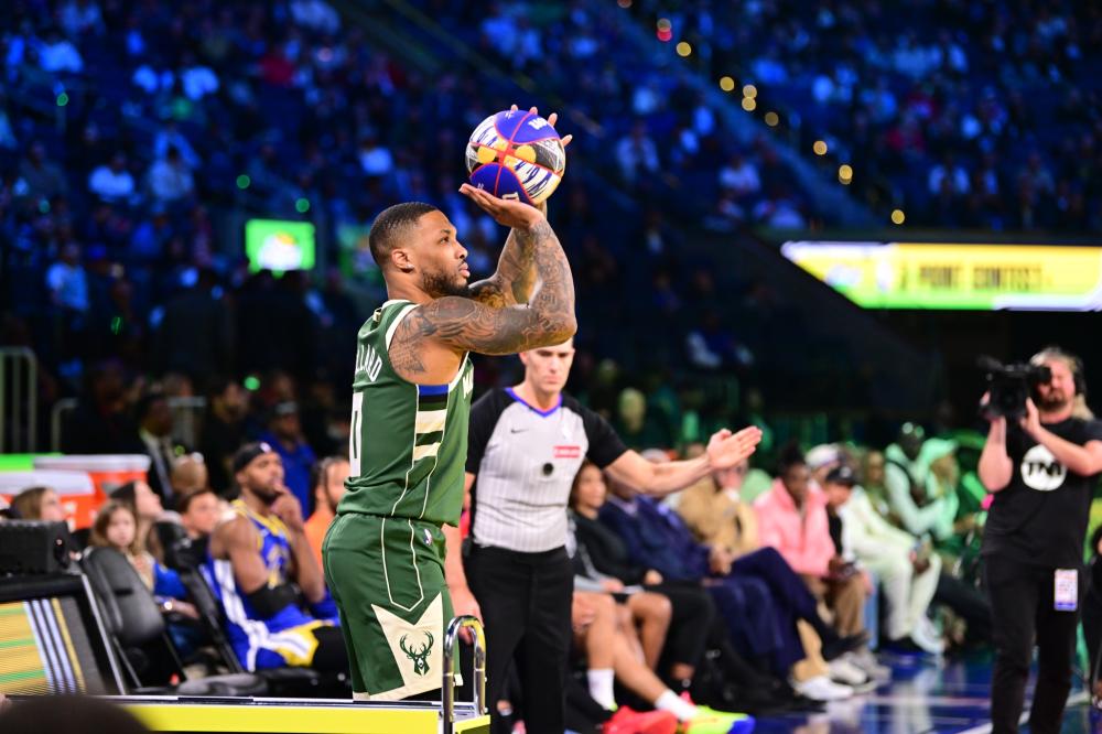 或前场压迫 或前场压迫